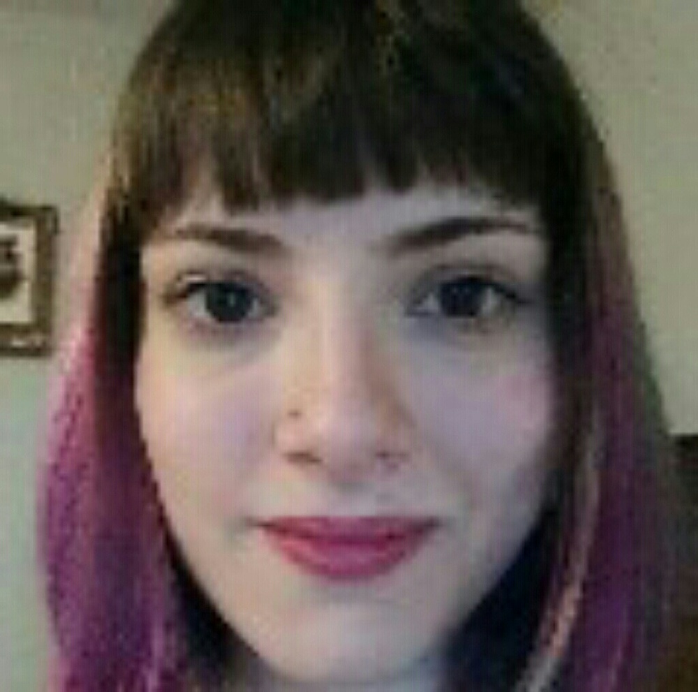 Meet your Posher, Genevieve